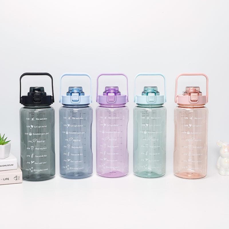 Elegant And Simple 2l Pc Material Water Bottle With Straw Perfect For Hydration On-the-go