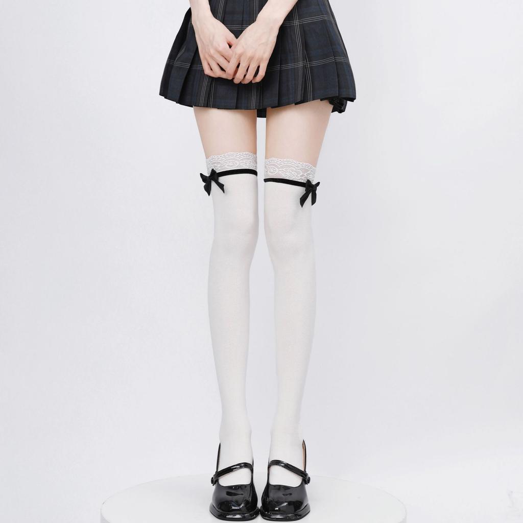 Japanese-style Lolita black bow knee-high socks for women with white lace jk Flattering lace trim for the legs