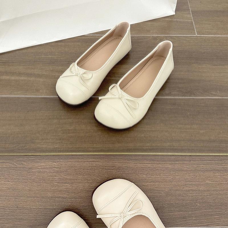 

Фань Цзея лето 2025 новые женские французские милые легкие туфли-лодочки, повседневные маленькие кожаные туфли, серебристые балетки 40 бежевый