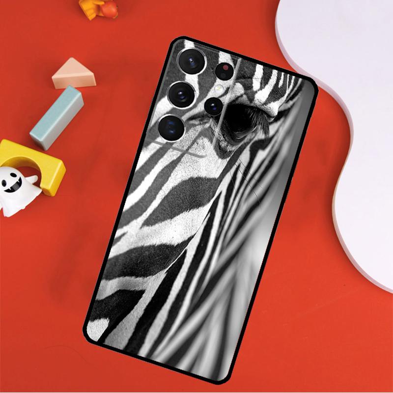 Black White Zebra Stripe Phone Case For Samsung Galaxy S25 Ultra S9 S10 S20 FE S21 S22 S23 S24 Plus S24 Ultra Cover
