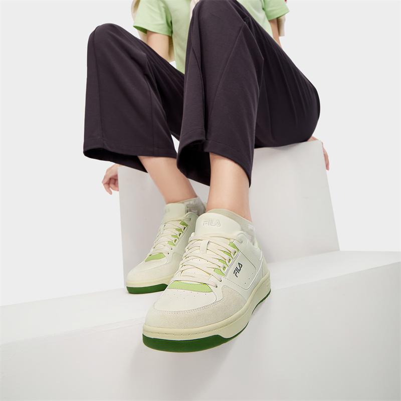 Fila Targa Versatile Fresh College Style Fashion Durable Low-Top Sneakers Women Sneakers White Green F12W432204FGL