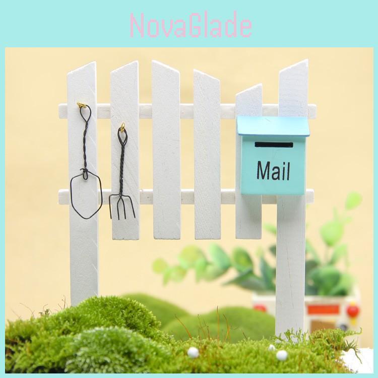 Small Fresh Korean Style Resin Mailbox Fence Micro Landscape Decor For Gift And Party Scene