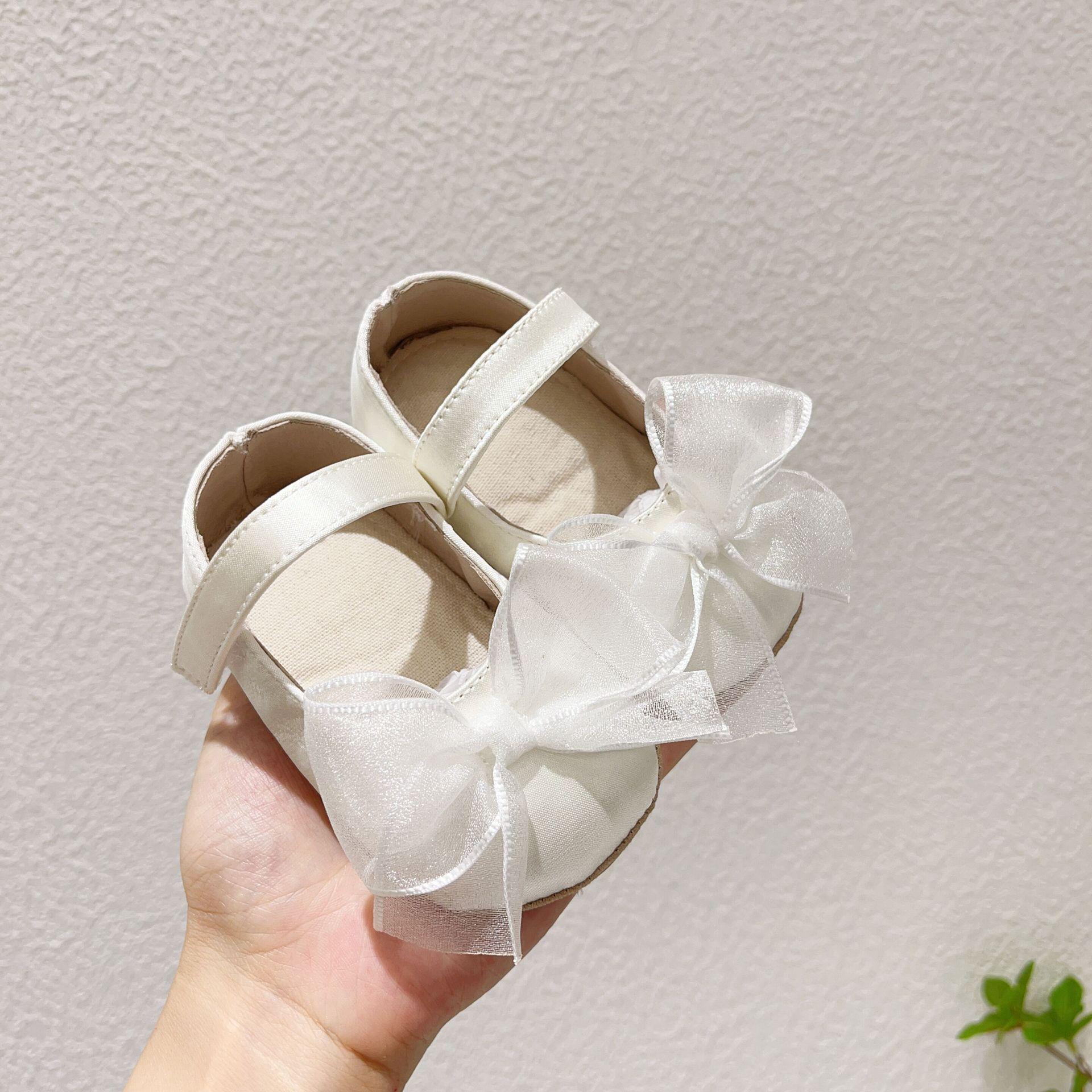 

Корейские весенне-осенние туфли принцессы для маленьких девочек с нескользящей мягкой подошвой и бантом