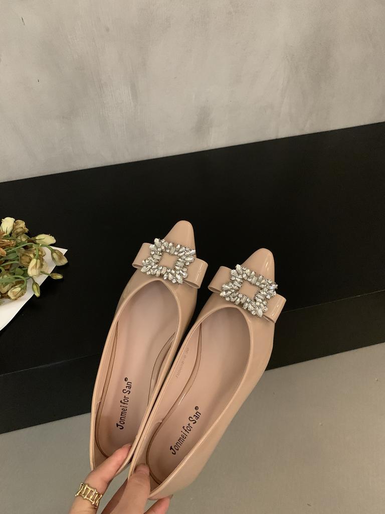 French temperament rhinestone square buckle pointed flat-soled single shoes women's 2025 summer new versatile one-pedal soft-soled ladyshoes