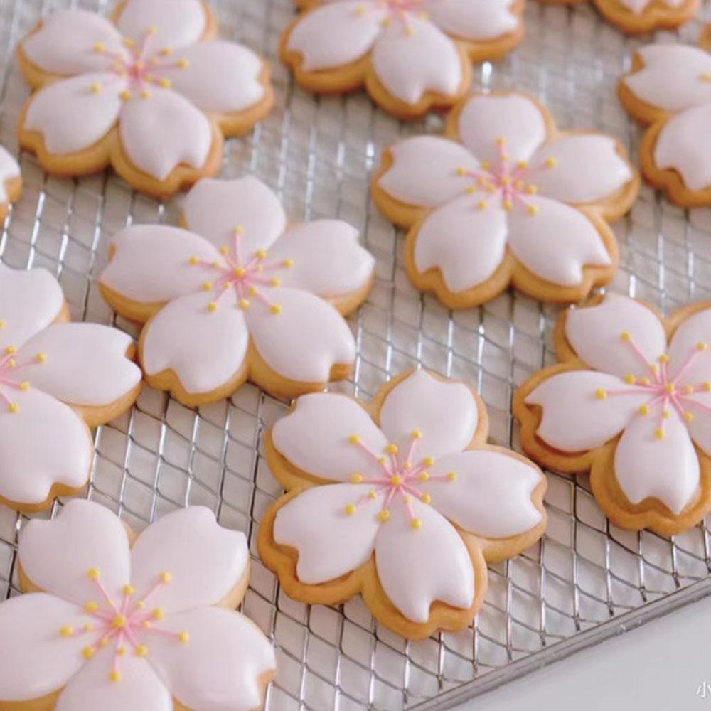 1 ks Nerezová vykrajovátka na sušenky ve tvaru třešňového květu Vykrajovátko blossom reposteria Spinkle Sušenky Cupcake Fondánová dortová dekorační pomůcka Pekařství