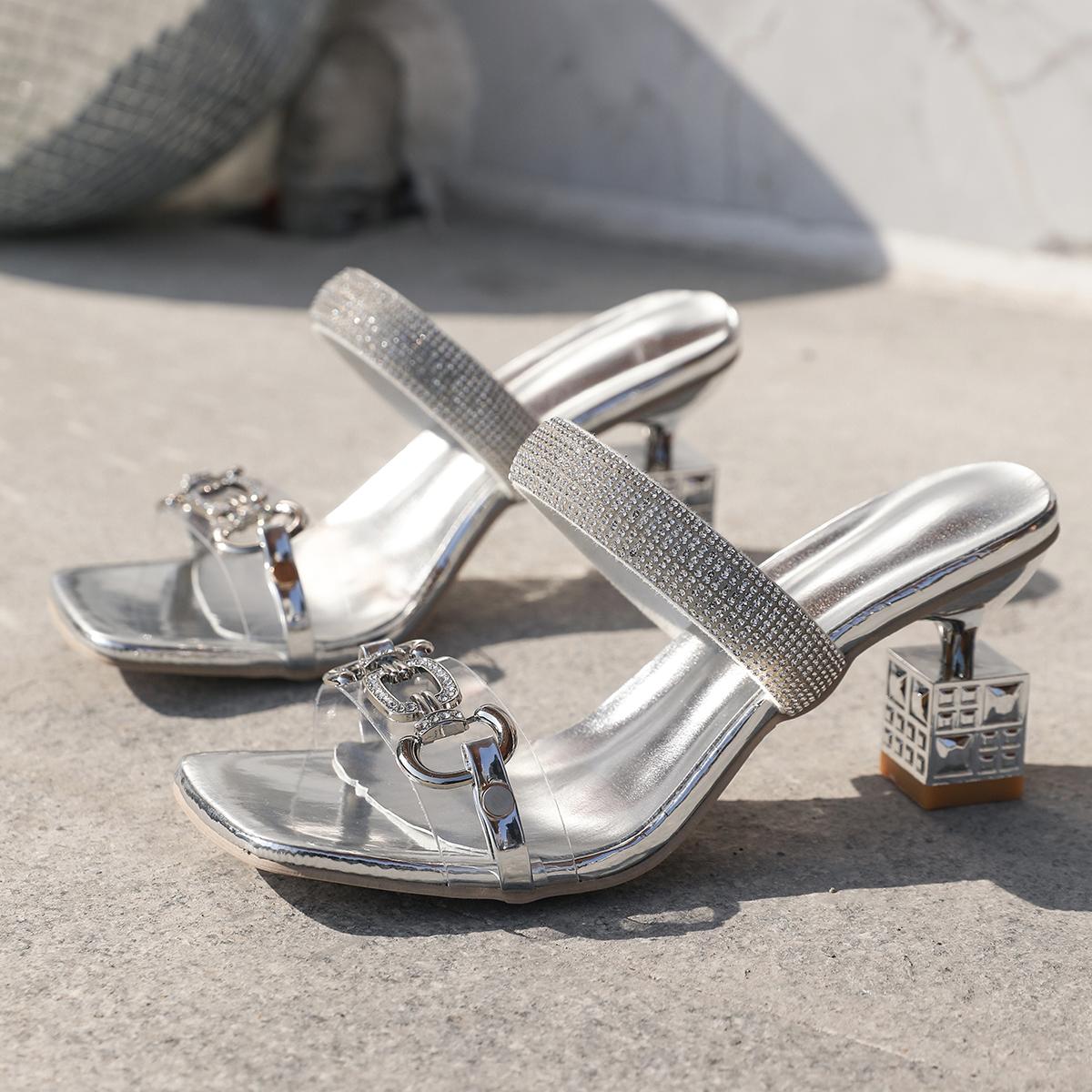 

Жіноча мода, сексуальні високі підбори з діамантами, нові моделі на ринку, жіноче взуття для знайомств, великі бренди 39