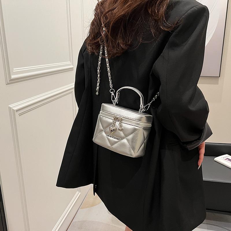 Xiaoxiangfeng Handtasche Tasche 2025 neuer Stickgarn vielseitige Box-Tasche High-End-Mode einfache Schulter-Umhängetasche