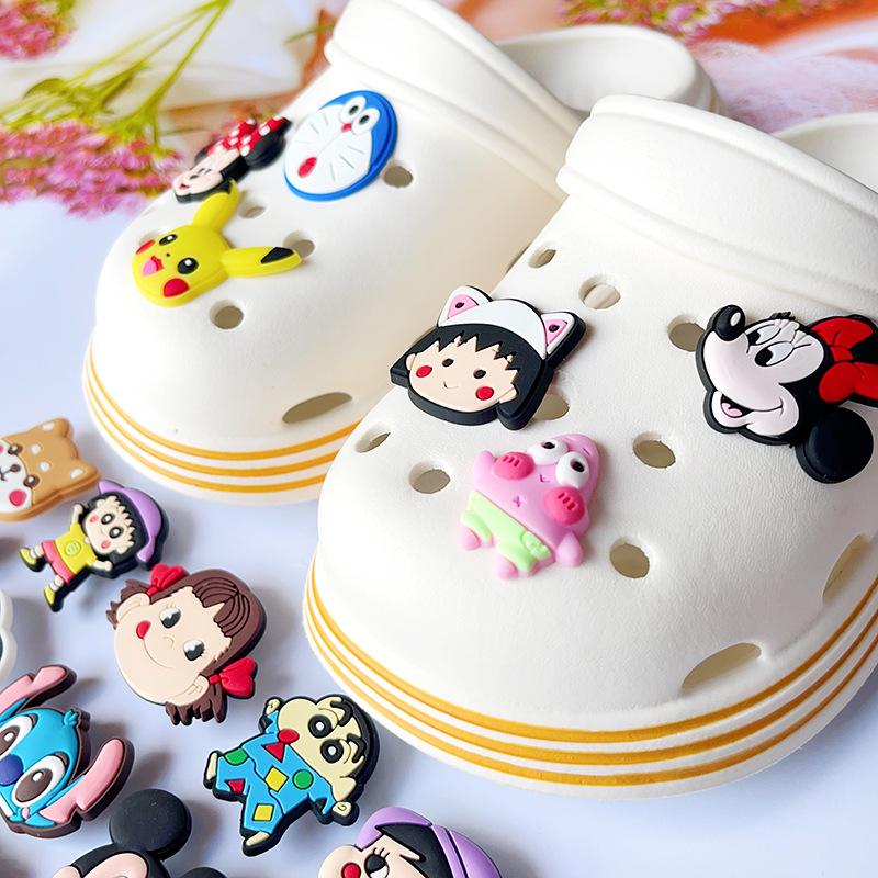 Flower DIY Shoe Buckles: Cartoon Face Decorations for Crocs & Other Hole Shoes