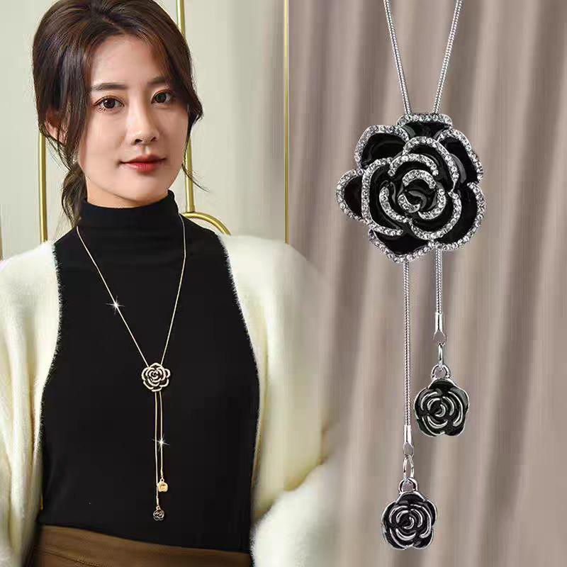 

Versatile Japanese & Korean Fashion Sweater Chain Necklace: Women s Long-Style Luxury Drawstring Accessory for Autumn & Winter
