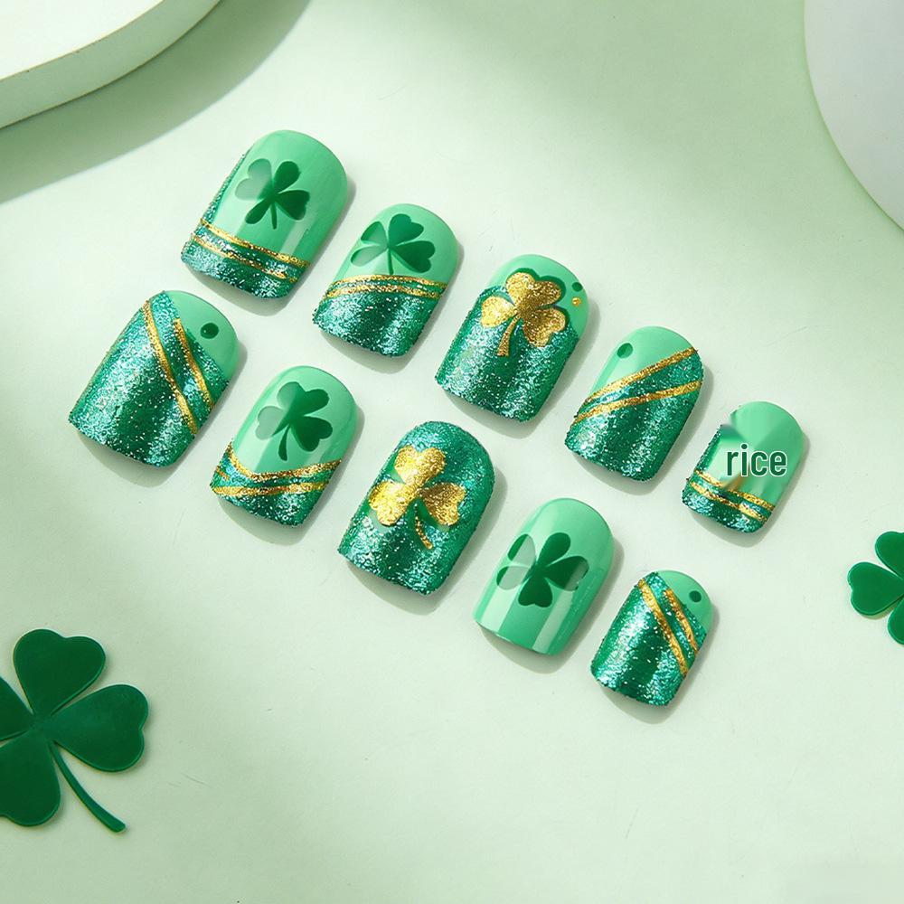 St. Patrick's Day Two-Color Gold Clover Nail Art Set - 24 Wearable False Nails