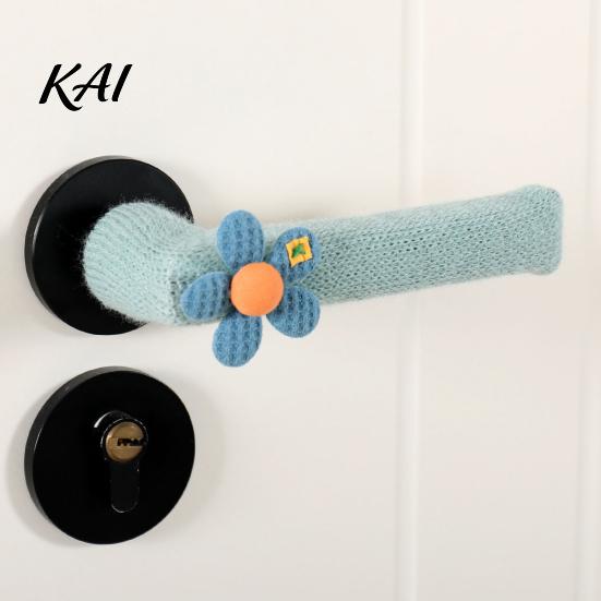 Cozy Home Decor Accessories Knitted Doorknob Covers, Thick Anti?Slip Furniture Feet Protector Sleeves, Door Handle Cute Flower Design Grips Cushion