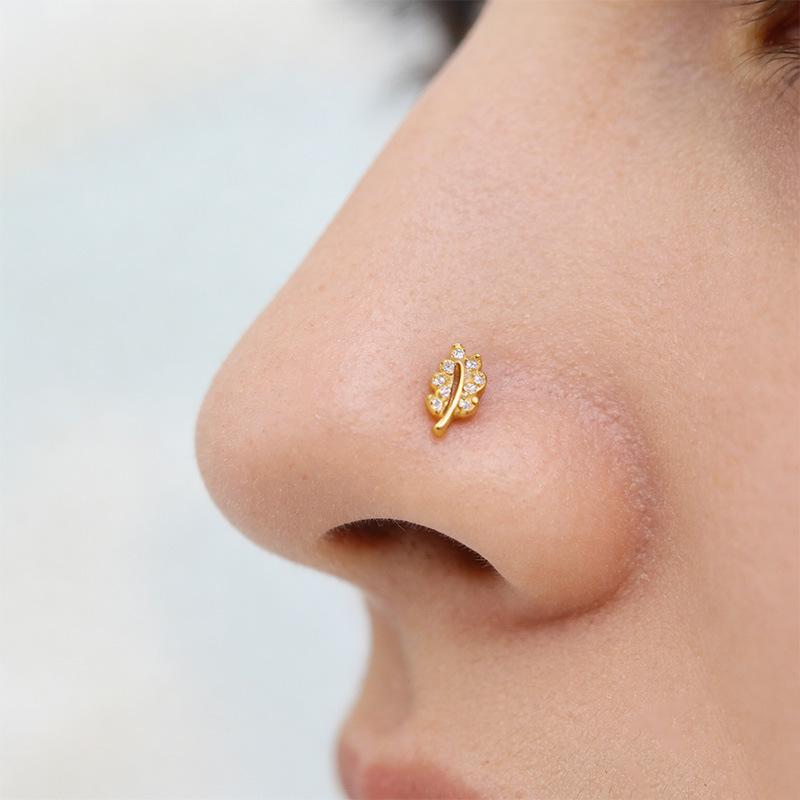 G23 Titanium Alloy S-shaped Star Nose Stud - Stylish & Trendy Piercing Jewelry