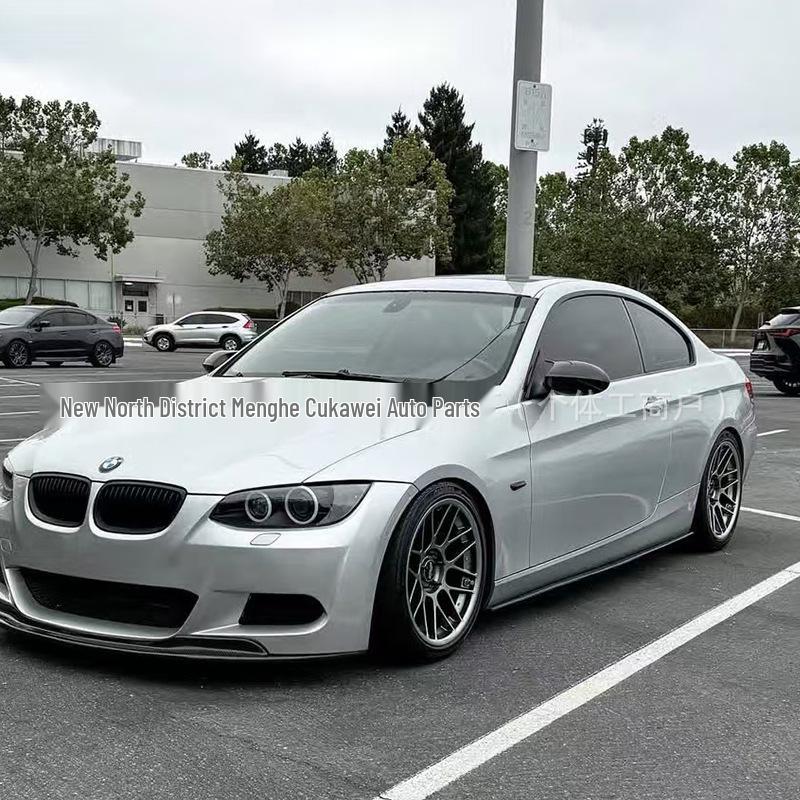 Gloss Black Side Skirts with Carbon Fiber Spoiler for BMW 3 Series E90/E92/E93MP Models