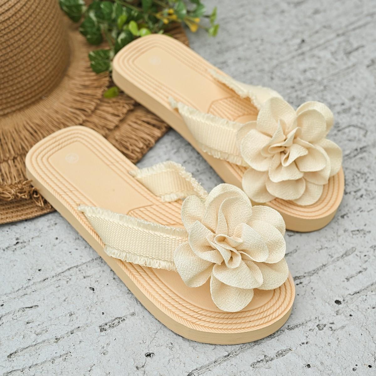 

Цветочные тапочки женские летние 2025 новые пляжные классные тапочки универсальные сказочные ветровки толстая подошва увеличивающие рост односложные тапочки женские 36