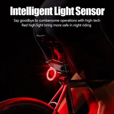 Feu arrière de vélo solaire étanche rechargeable Type-C Lampe de poche Feux d'avertissement de sécurité Avertissement Lumière de cyclisme pour conduite de nuit