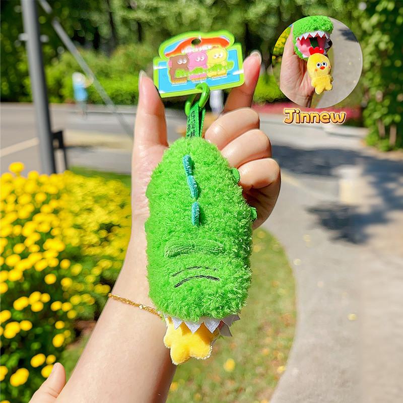 Plush Delightful Crocodile Keychain With Pull Feature Perfect For Kids And Collectors