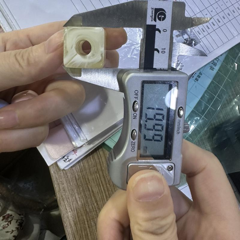 20mm Acrylic Large Hole Square Beads for DIY Jewelry, Flower Shoes, and Bag Chains