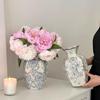 Vintage Blue & White Porcelain Vase for High-End Floral Display – Elegantly Designed Ceramic Ornament for Home Decor