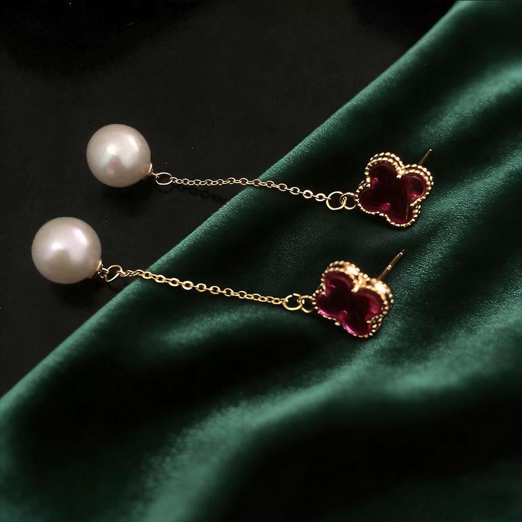 Four-leaf Clover Natural Freshwater Pearl Earrings Women's Light Luxury Temperament Long Fringed Pendant Earline Versatile Geometric Chain
