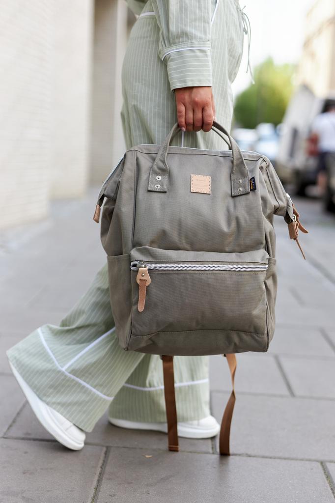 Backpack 1882-0659 04(1)