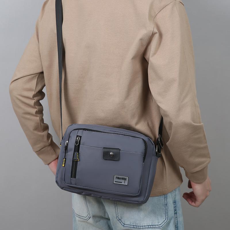 Crossbody Bag Men's Multi-Layer Zipper Coin Purse Outdoor Commuter Business Travel Shoulder Bag