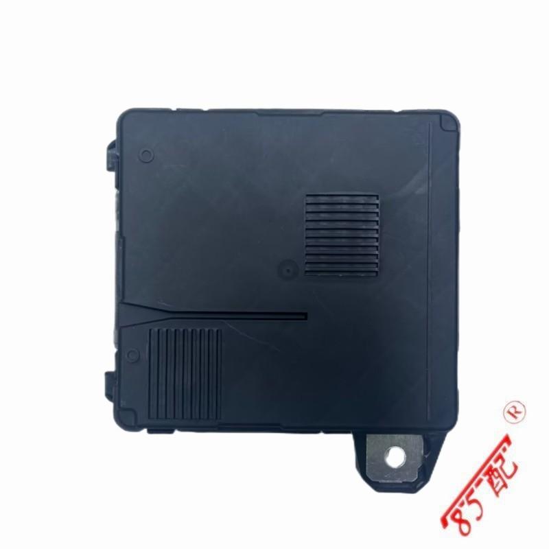 New Engine Fuse Box 8200306032 8200306033 FOR AT Renault Megane Scene 2 2002-2006
