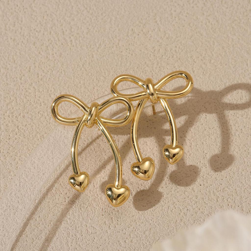 LNCHRAN Bow Heart Copper Stud Earrings for Women