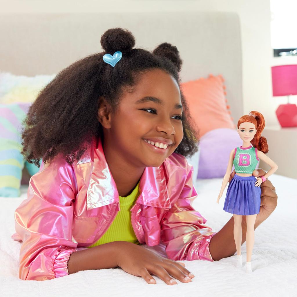 Barbie Fashionista Green Top Doll House for Ages 3 and HYT90 Dress-Up Up, Green,