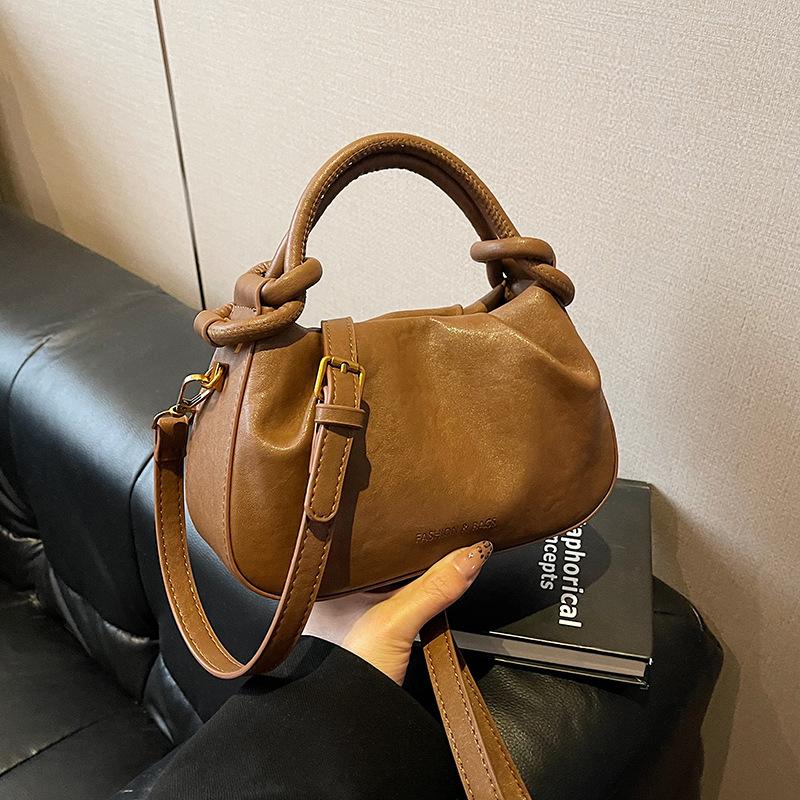 Fashion Small Bag Women's New Handbag Casual Versatile Commuter Messenger Bag