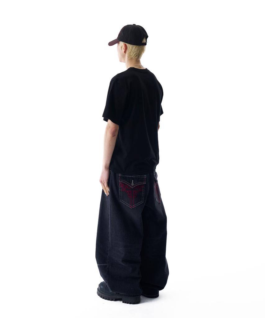 AAKAM Cros2 Printed Half Top (Black)