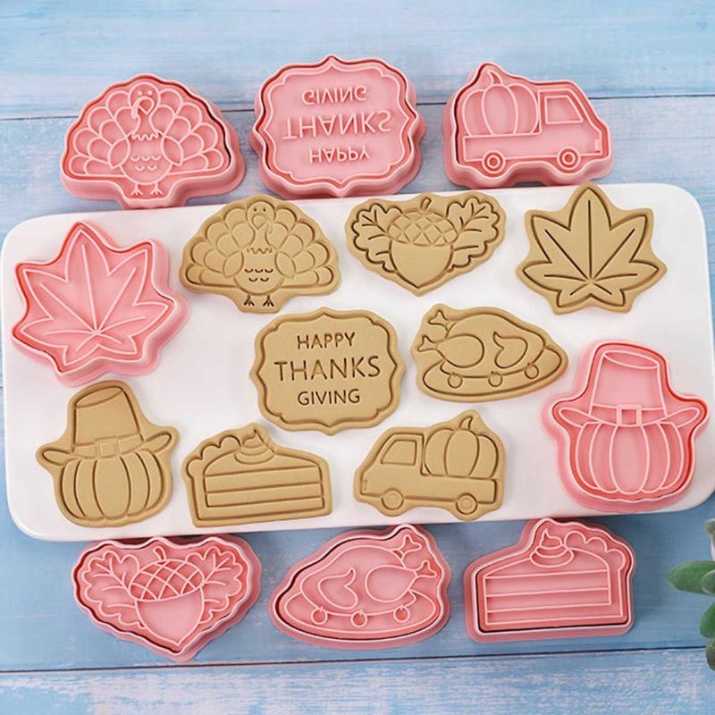 8 PCS Cookie Cutter Set Plastic Material Cutter Thanksgiving Series Biscuit Cutters Kitchen Baking Cookie Biscuit Gadget