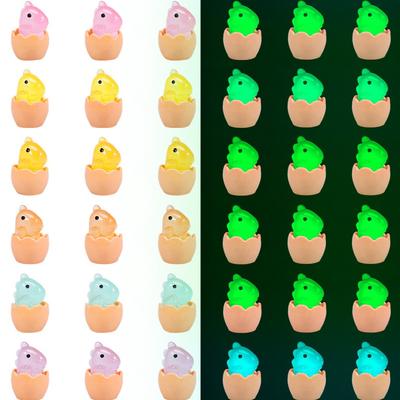 50-200Pcs Noctilucente Dinossauro Estatuetas Resina em Pequeno Patinho Decorativo Brilho Pintinho Brinquedos para Aniversário Mini Luminoso