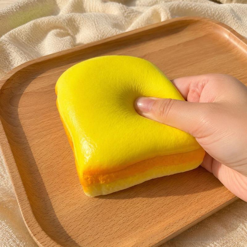 Cheesecake Squishy Langzaam Rijzend PU Speelgoed Gesimuleerde Taartvorm Stressverlichting Stemmingskalmerend Sensorisch Knijp Decompressie Cadeau