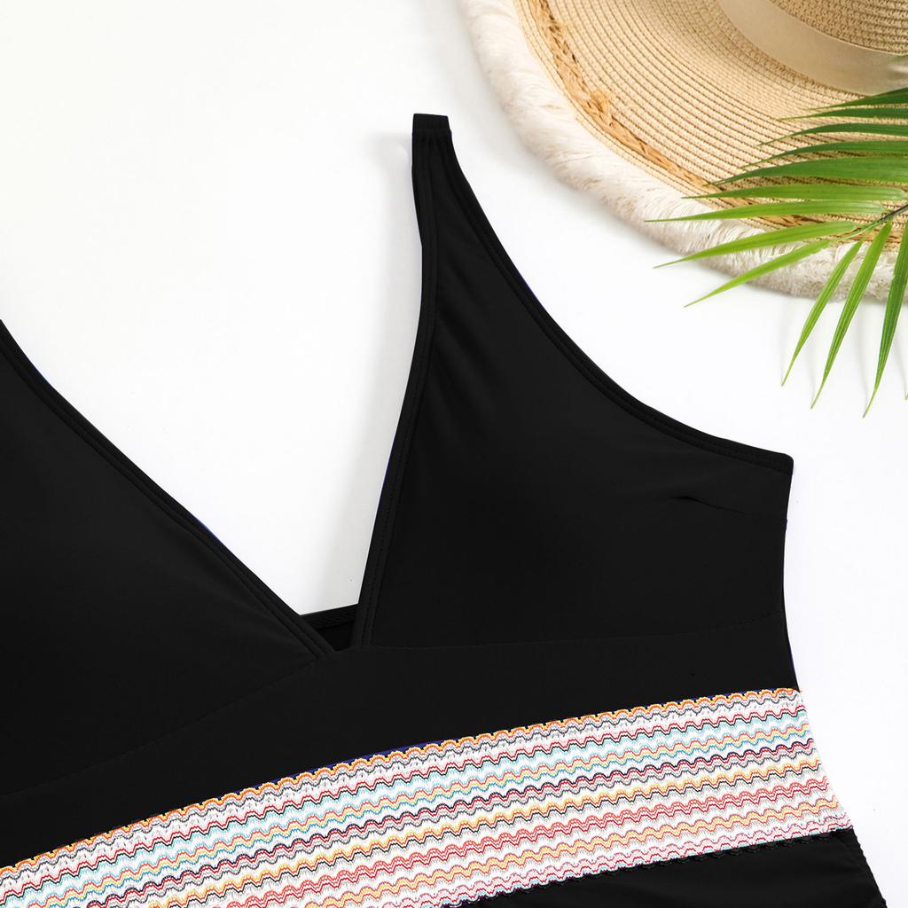 Women's One-Piece Fashionable Sexy Bikini With Padded Cups And Underwire-Free Swimsuit