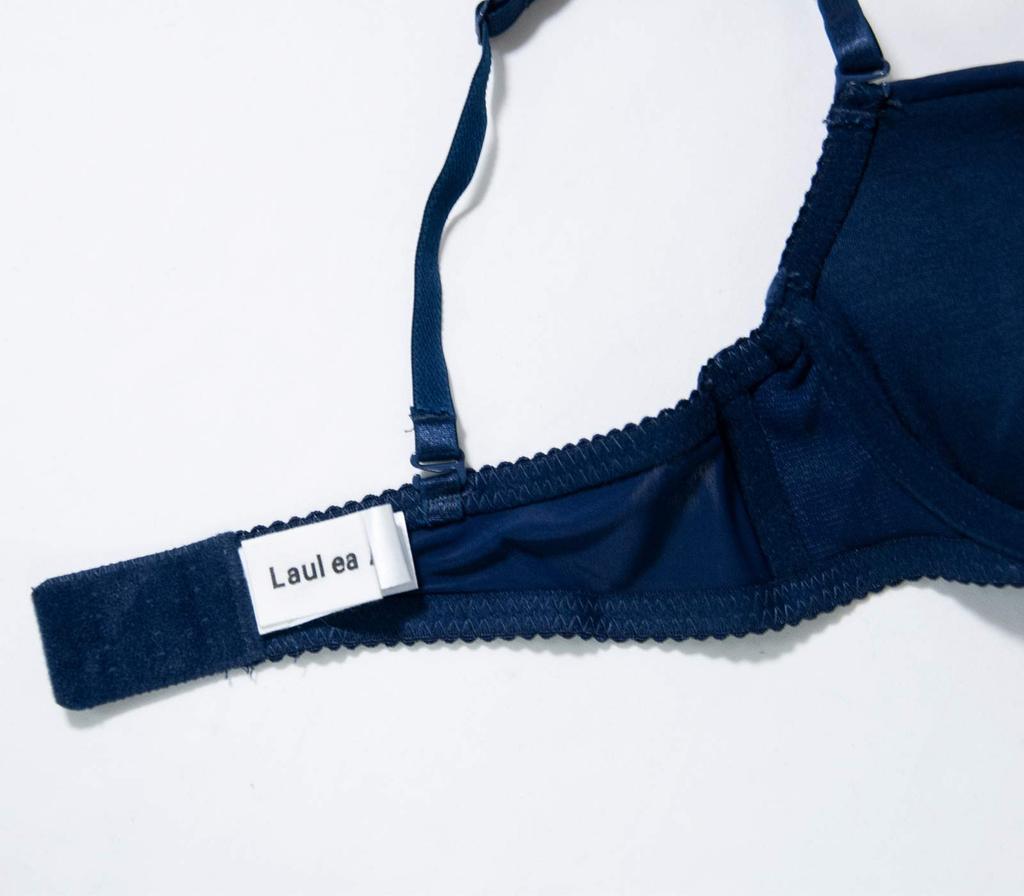 [Laulea Akoakoa] Women's Seamless T-Shirt Bra and Panties Set (Navy, C70)