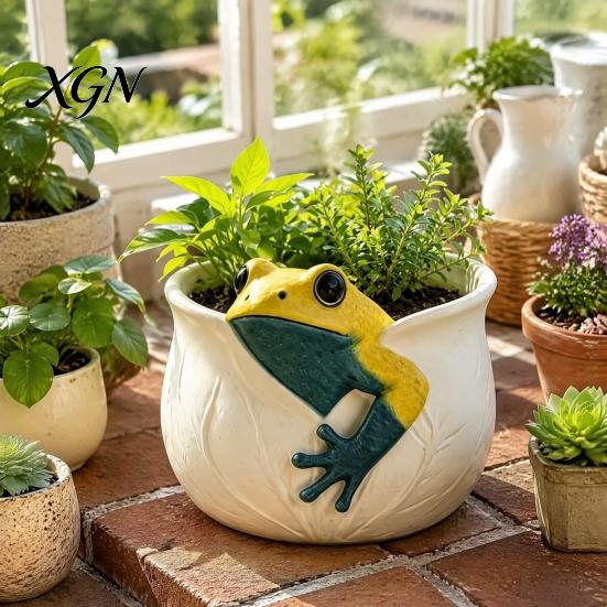 Sturdy One Piece Resin Pot for Greenery 3D Frog Planter, Cute Animal Plant with Leaf Vein Pastoral Style Container Tabletop Textures, Decorative