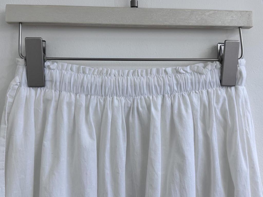 Women's 2026 Spring New Arrival: Simple White Long Loose-Fit Skirt with Wide Hem