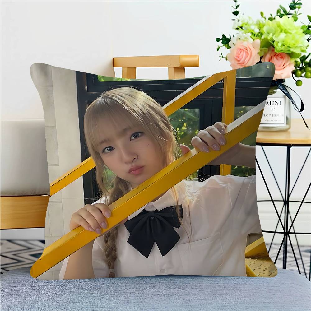 Sängerin Y-YUNHA Kissenbezug Toon Geschenk Kissenhülle Schlafzimmer Zuhause Sofa Stuhl Sitz Dekor Kissenbezug