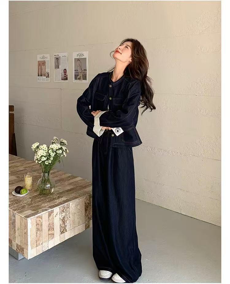 Women's Plus Size Spring & Autumn Denim Suit: Round Neck Jacket & Wide Leg Pants - Unique Two-Piece Set for Young Mothers.
