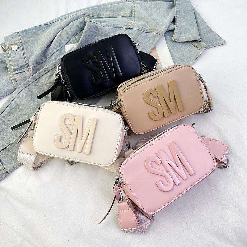 

Trendy Women s Large Capacity Crossbody Handbag with Wide Strap and Letter Design One Size хаки