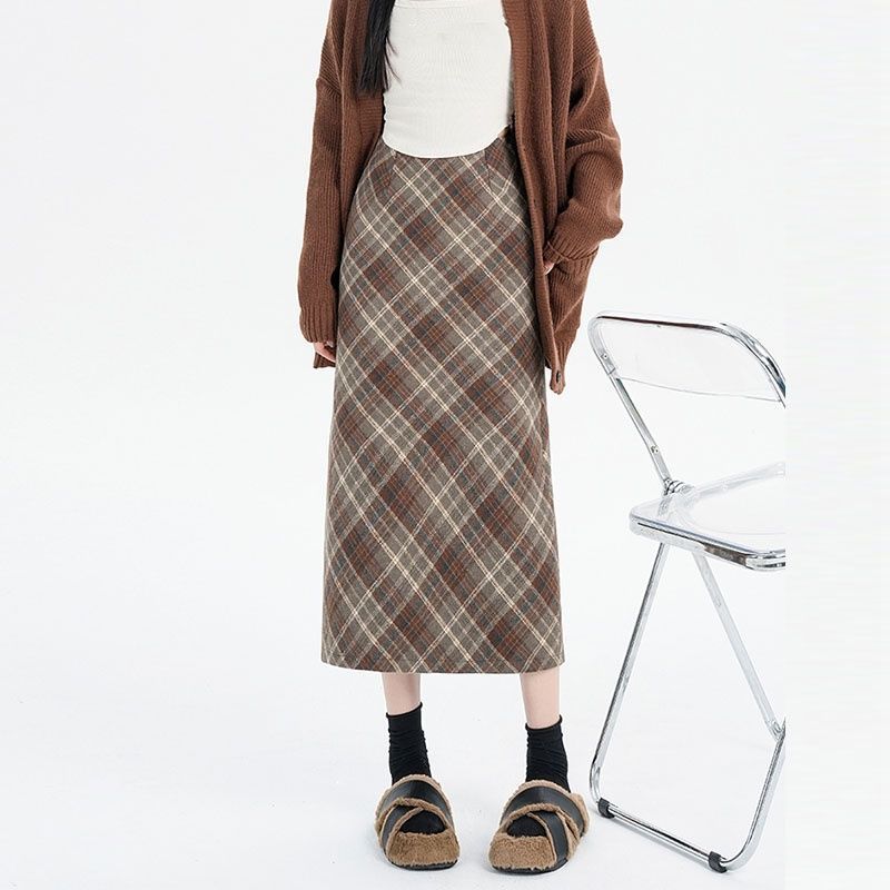 Classic plaid knit midi skirt high-waisted A-line, Fall/Spring, women's clothing.
