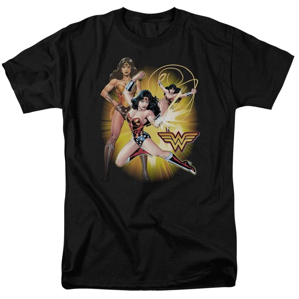 DC Comics - Justice League - Wonder Woman - Adult T-Shirt M