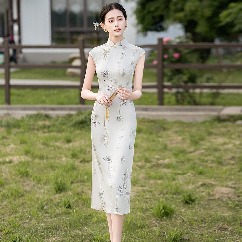 Sleeveless Chinese-Inspired Long Cheongsam Dress Women 2026 Elegant Daily Wear Vintage Style Medium