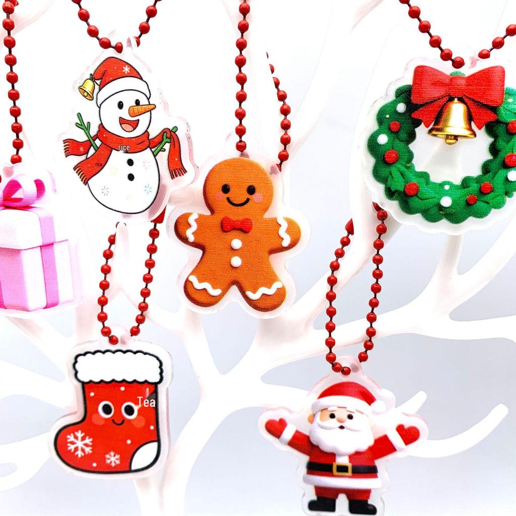 Christmas Keychain Pendant: Cute DIY Bag Charm & Small Gift