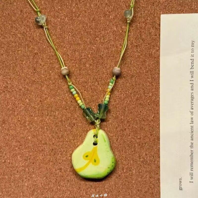 

Handmade Pear Necklace Niche Design Fresh Cute Delicate Creative Fruit Pendant Fashion Jewelry Accessory Exquisite Accessories