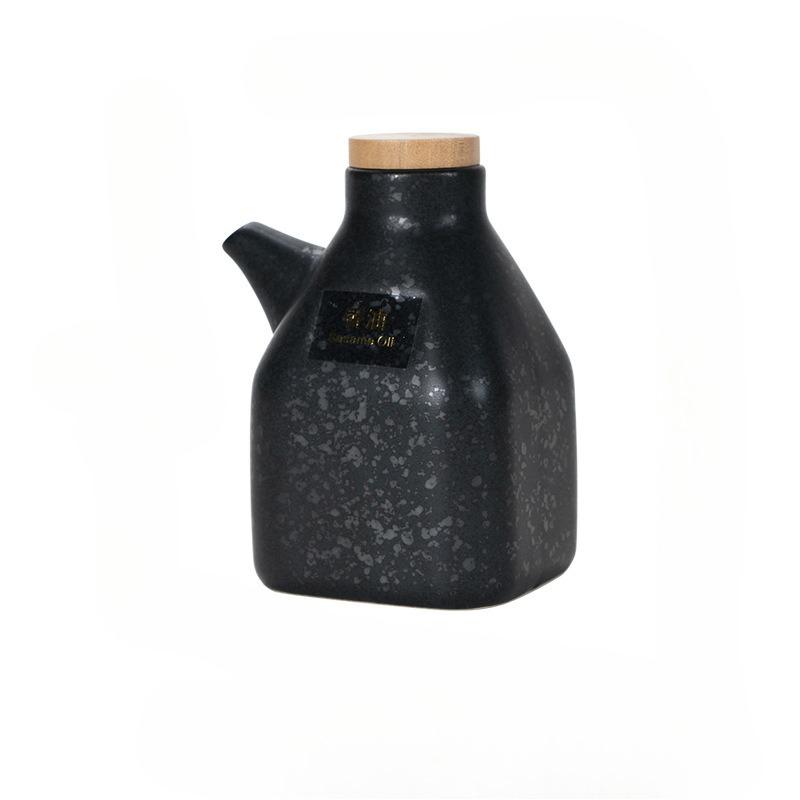 New Chinese Ceramic Soy Sauce Bottle Commercial Vinegar Cruet Kitchen Seasoning Bottle Liquor Chili Flask