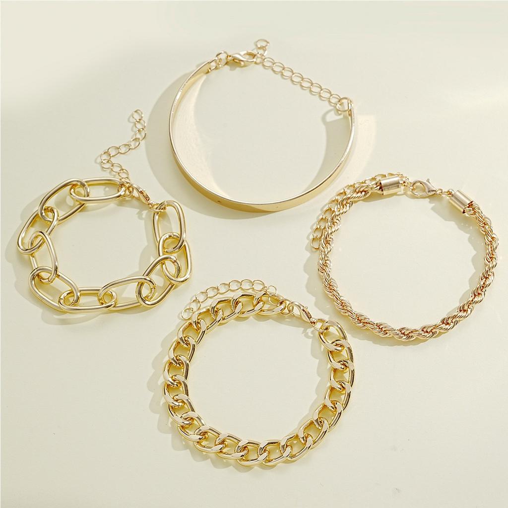 4pcs Simple Punk Chunky Chain Bracelet Set for Women Dainty Boho Fashion Charm Bracelet Holiday Dating Gifts Daily Wear Jewelry