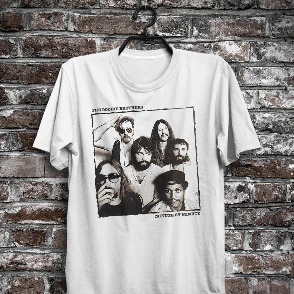 Minute By Minute 1978 The Captain & Me Patrick Simmons The Doobie Brothers Shirt Unisex T-Shirt S