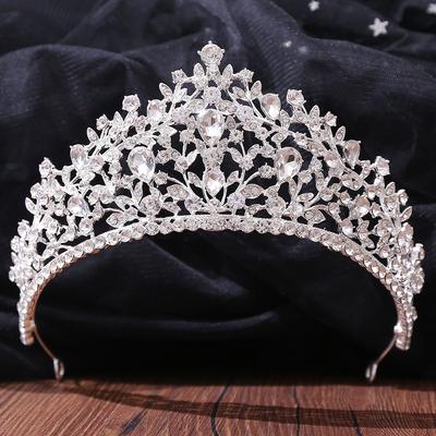 Luxusní svatební koruna Královská plesová ozdoba do vlasů Ručně vyrobená diamantová vlasová korunka Čelenka