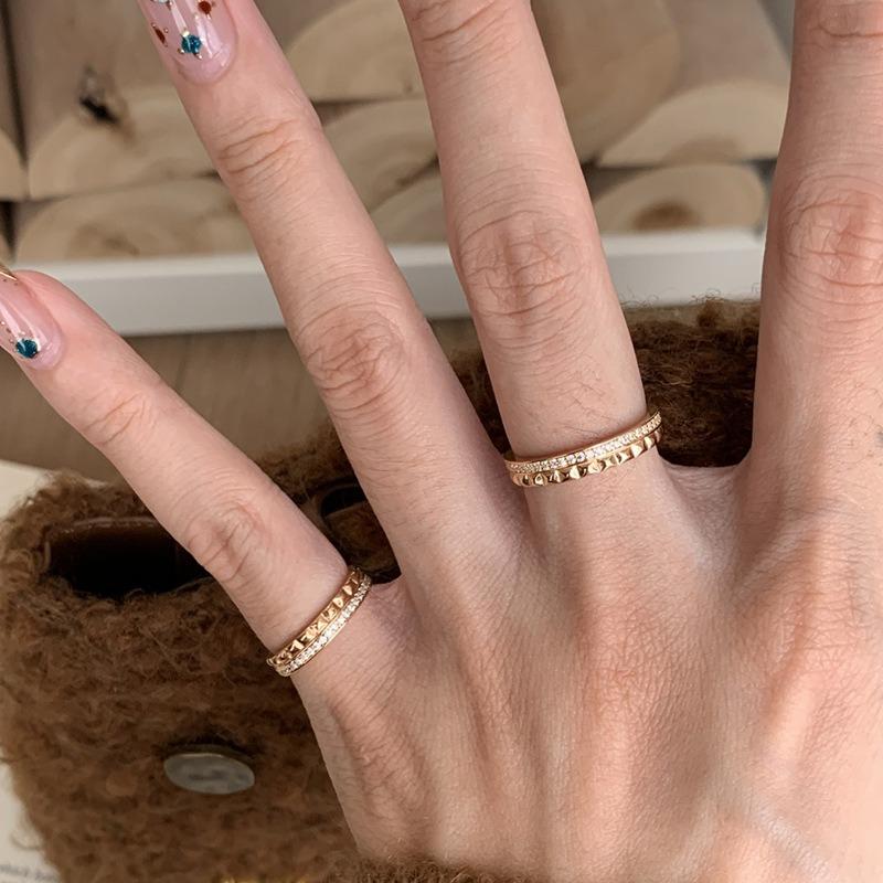 Fashion Light Luxury Ring for Women Silver  Diamond Inlaid Trendy Rhombus Glossy Ring Stacked Style Party Gifts